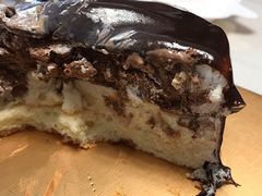 -坤思特1688咖啡(五洲花城店)