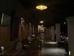 -喜洲吧·江畔老船厂·庭院餐厅(喜临院店)