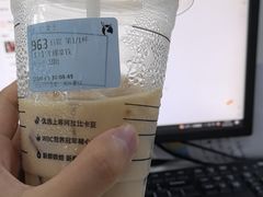 -瑞幸咖啡(青秀区龙光世纪A座店)