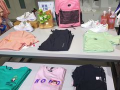 -唯品会(北京国瑞城店)