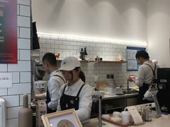 -Onirii Coffee(长乐路店)
