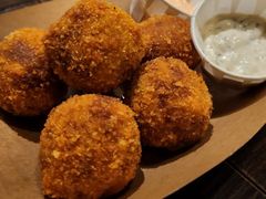 -瑞食酒馆 La Taverne Suisse