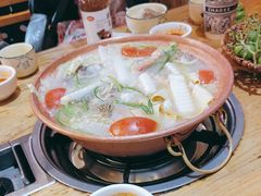 -阿婆情腊排骨火锅(金虹路店)