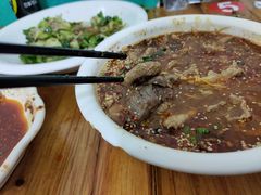 -勇猛子川菜馆(新军路店)