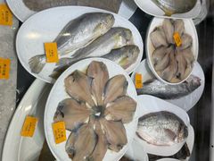 -绫罗岛海鲜私房菜(鸭绿江边店)