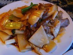 腊肉炒饵块-香满楼(临安路店)