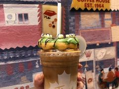四重奏浮云拿铁-Tims天好咖啡·贝果(雁展路万象天地店)