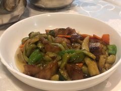 东北地三鲜-金良酸菜鱼(宁海路总店)