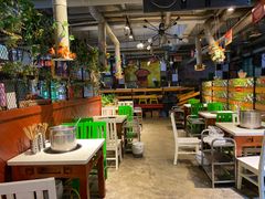 大堂-钢管厂歆瑞源油卤串串香(春熙路太古里店)
