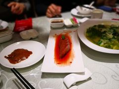 -湖庭壹品鸭王·传统北京烤鸭·别墅私房菜·庭院宵夜(江宁店)