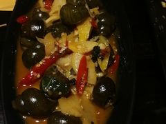 爆炒酸辣田螺-老表记广西宵夜螺蛳鸭脚煲(西大店)