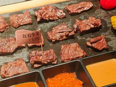 -左庭右院鲜牛肉火锅黑金店(陆家嘴中心店)