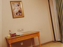 -维也纳酒店(合肥长江东路三里街地铁站店)