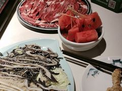 -二荆条·蜀鲜汇城市森林火锅