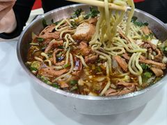 -鹍记特色牛杂面