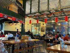 大堂-普兰达德国餐厅·德式脆皮烤猪肘·自酿啤酒(观唐店)