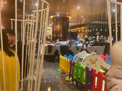 -岷山饭店-芝芝自助餐厅