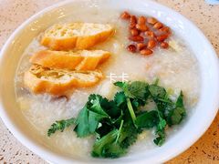 荔湾艇仔粥-点都德(华强南店)