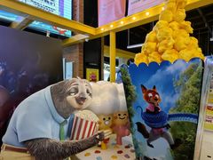 -CGV星星影城(颐堤港ScreenX店)