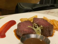 慢煮美式牛板腱-SimplyTimes鎏金食堂