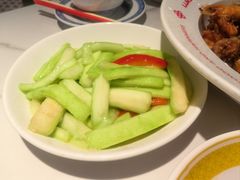 清炒丝瓜-禄鼎记·排队俩小时都要吃的酸菜鱼(石牌桥店)