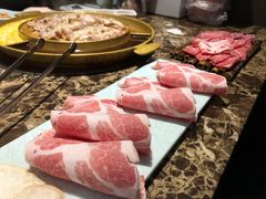 黑猪雪花里脊锅-猪啊牛呀羊啊铜盘烤肉(正大广场店)