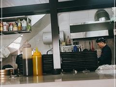 -臻牛烤肉