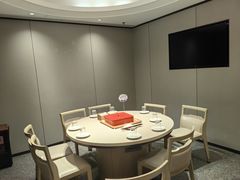 -海底捞火锅(巴黎春天浦建店)