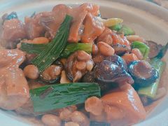 花生香菇猪手-香山家宴