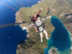 -费特希耶滑翔伞