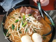-星林居酸辣米线餐厅