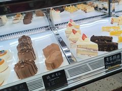 -Dough&Joe团憩(瑞虹天地月亮湾店)