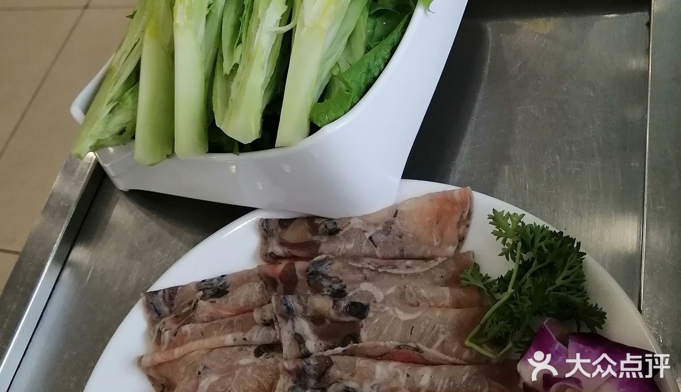 我的新年flag｜辣香扑鼻，这样做的兔肉太好吃，兔肉紧实Q弹