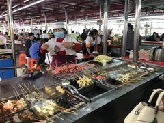 -乌恰市场(彩虹商场店)