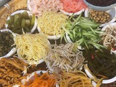 -包整·丝娃娃(一览甲秀楼风景店)