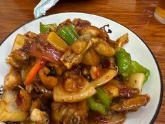 -胡子饮食店
