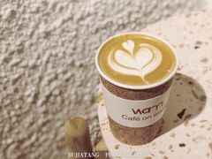 -Cafe on warm(丹霞店)