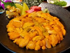 三色海胆饭-魔丼屋(日月光店)