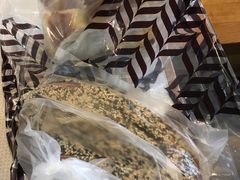 -Dough&Joe团憩(瑞虹天地月亮湾店)