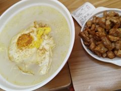 -白玉兰食品甜凤店(合生汇店)