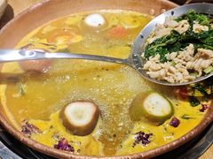 -洱火云南酸菜牛肉火锅(石景山当代商城店)