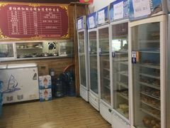 -苗伯妈酸汤火锅