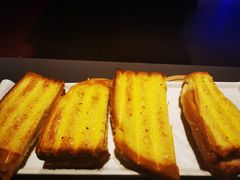 榴莲面包-月见山烧鸽子海鲜小串