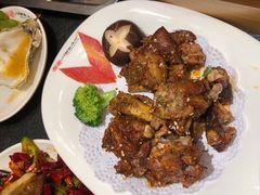 秘制烤猪蹄-福苗小骆驼烧烤(大唐不夜城店)