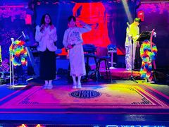 -喜鹊音乐酒馆(西街店)
