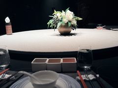 -左庭右院鲜牛肉火锅黑金店(陆家嘴中心店)