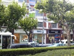 -LensCrafters亮视点·OAKLEY精选(静安嘉里中心店)