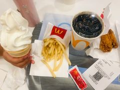-麦当劳(皇岗路店)