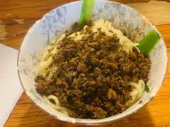 -素椒杂酱面(油篓街店)