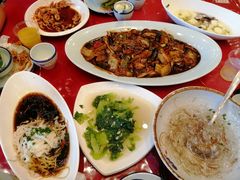 -侬佳蒸菜馆(听潮店)